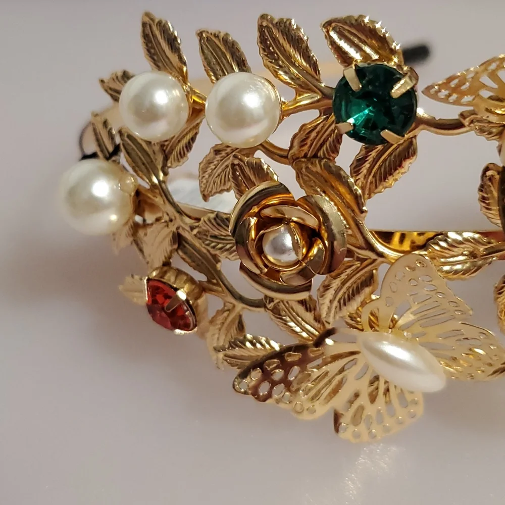 Goldtone Rhinestones faux pearls roses and butterflies headband NWT wedding prom